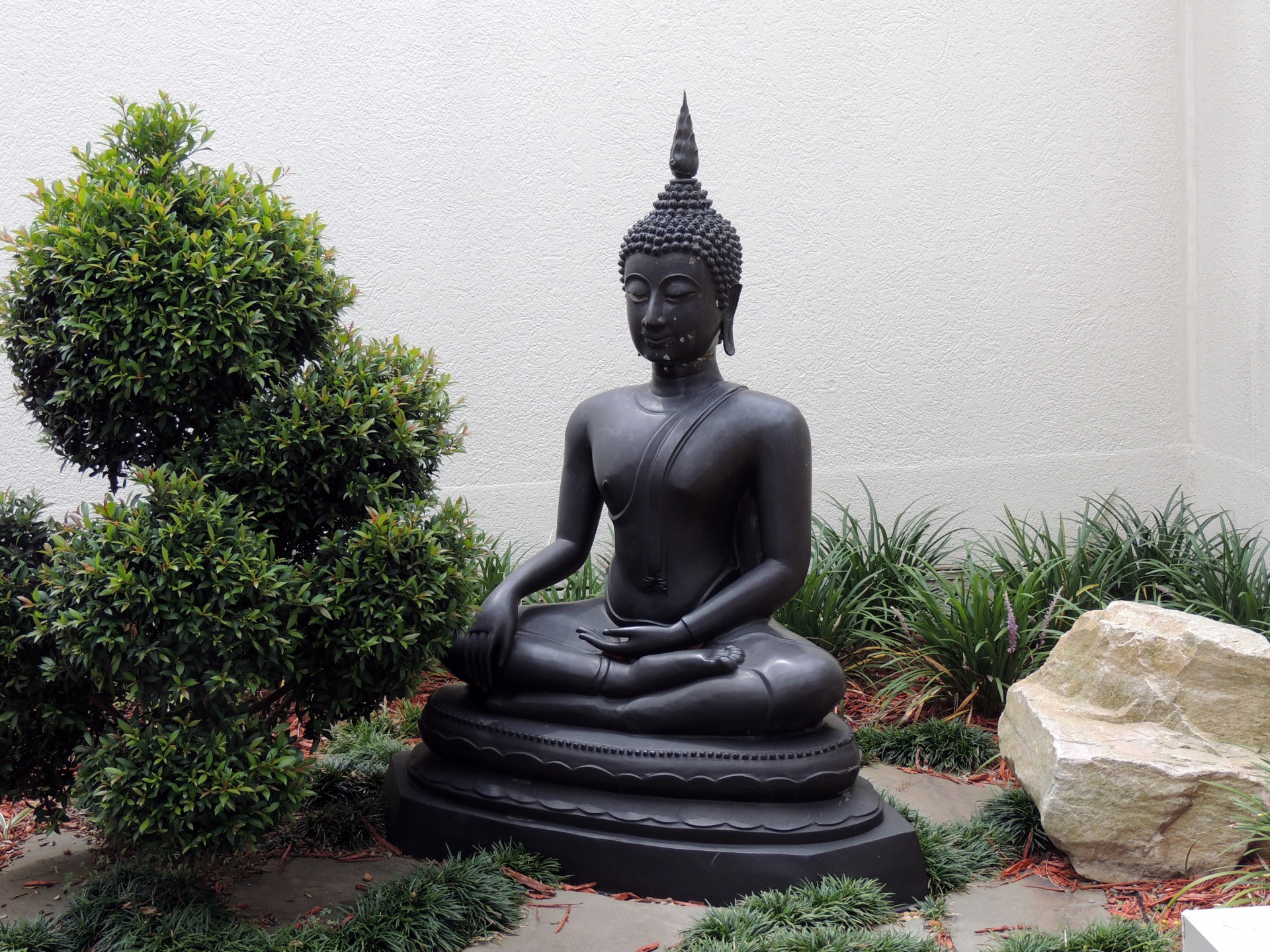 buddhist goddess statue free photo