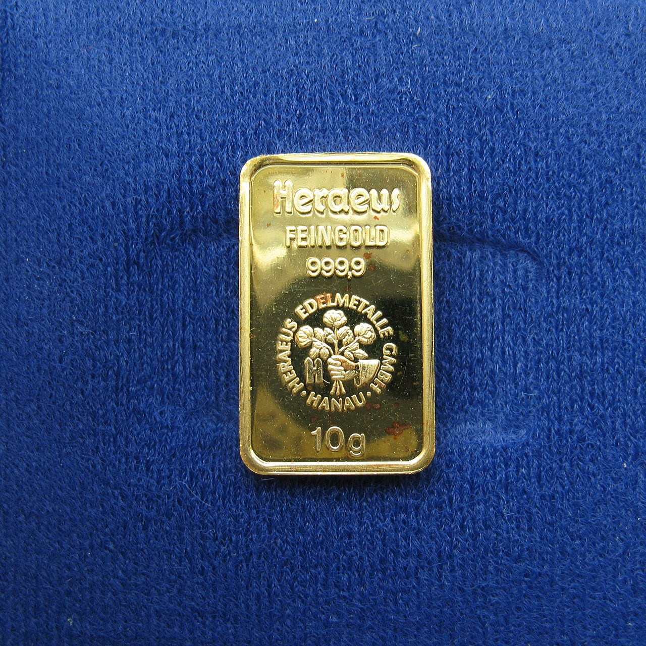 gold precious metal finance free photo