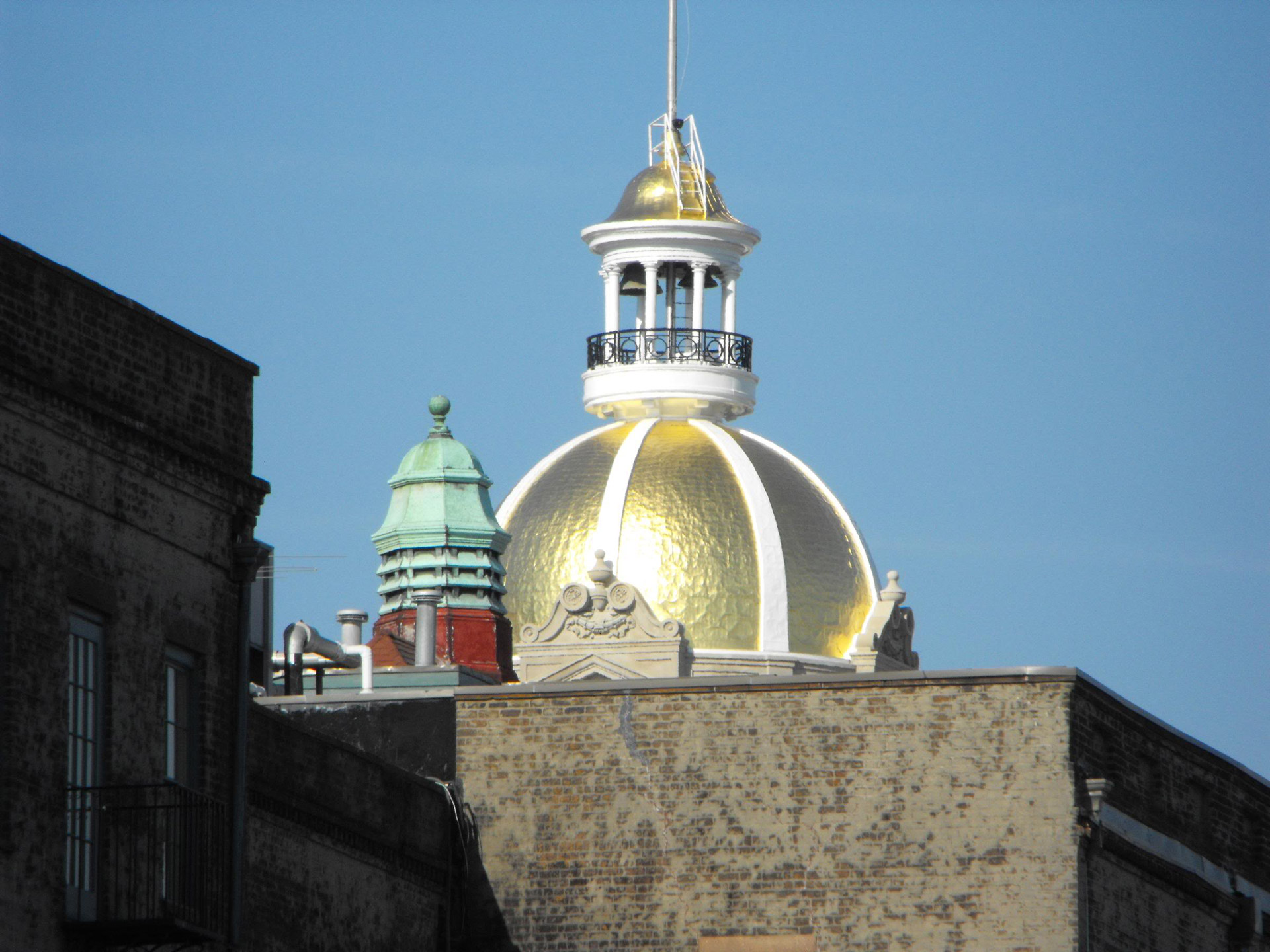 city gold dome free photo