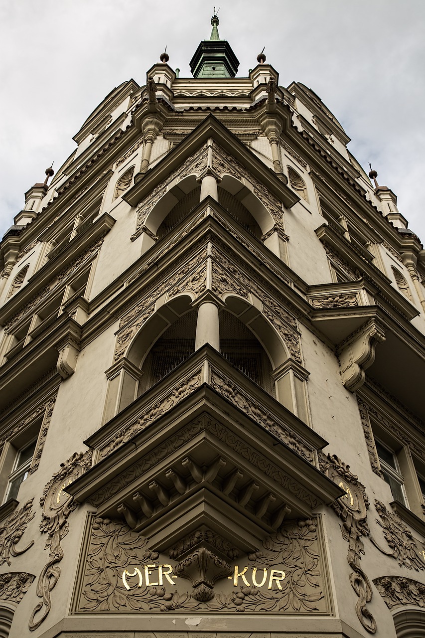 golden city prague facade free photo