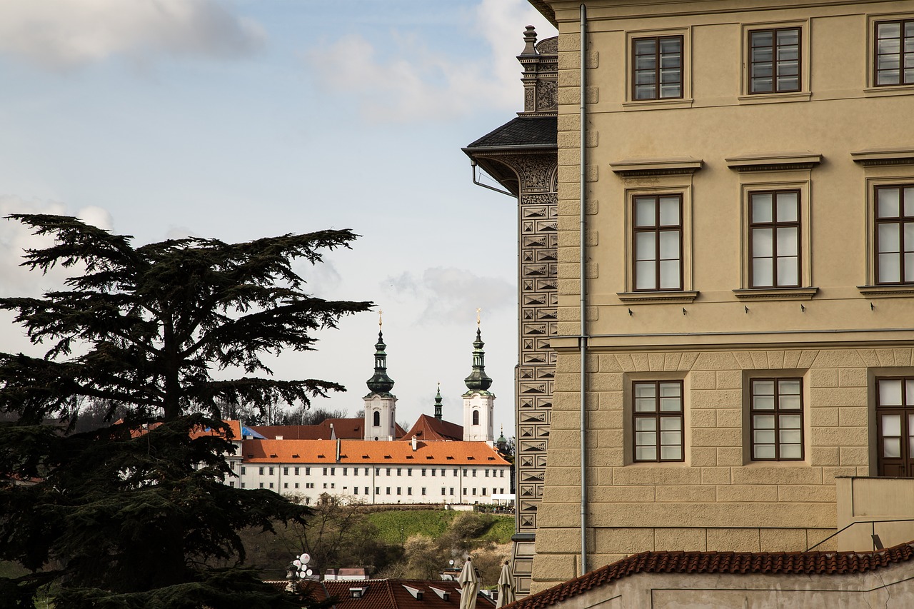 golden city prague facade free photo