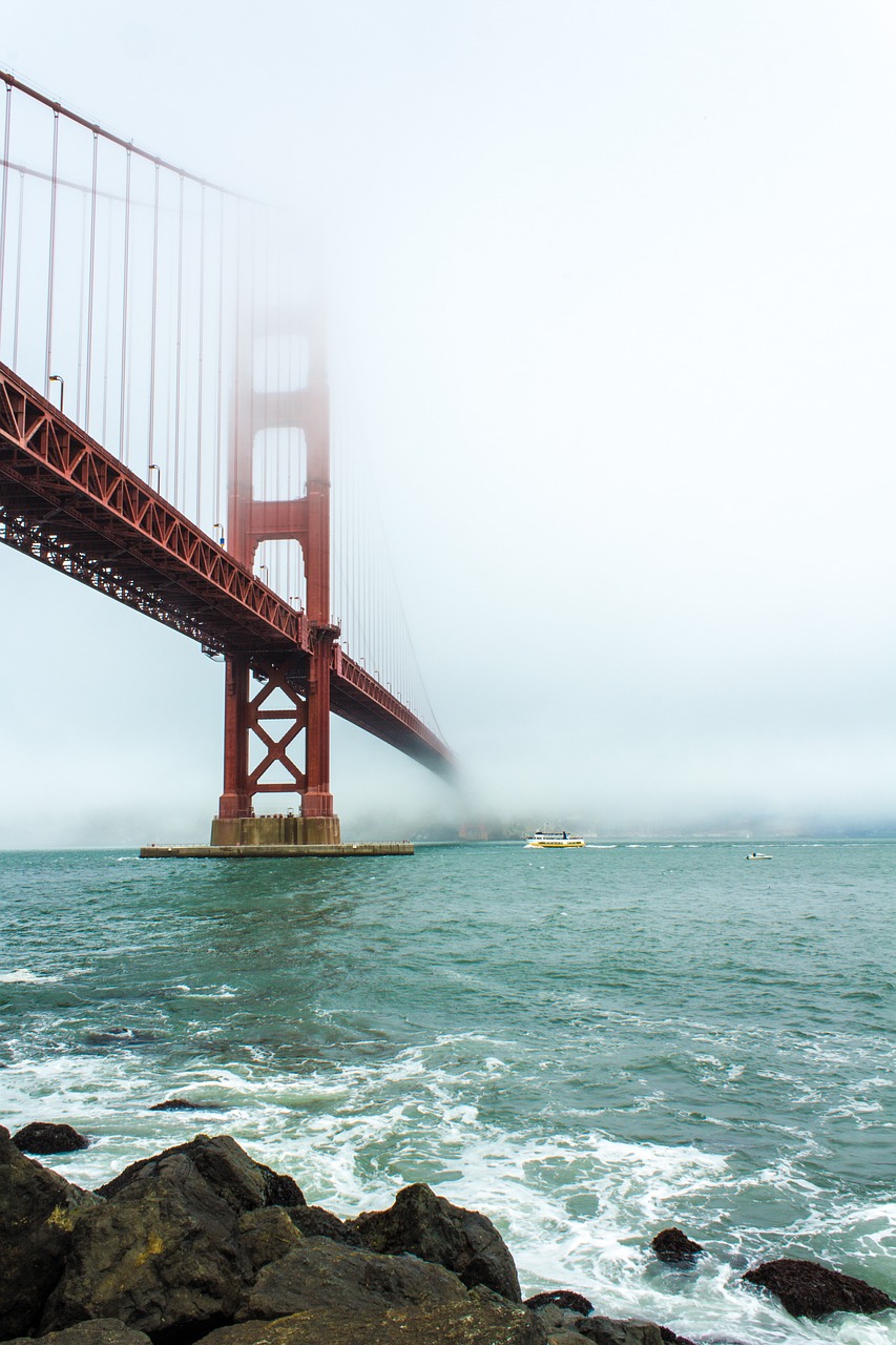 golden gate bridge red free photo