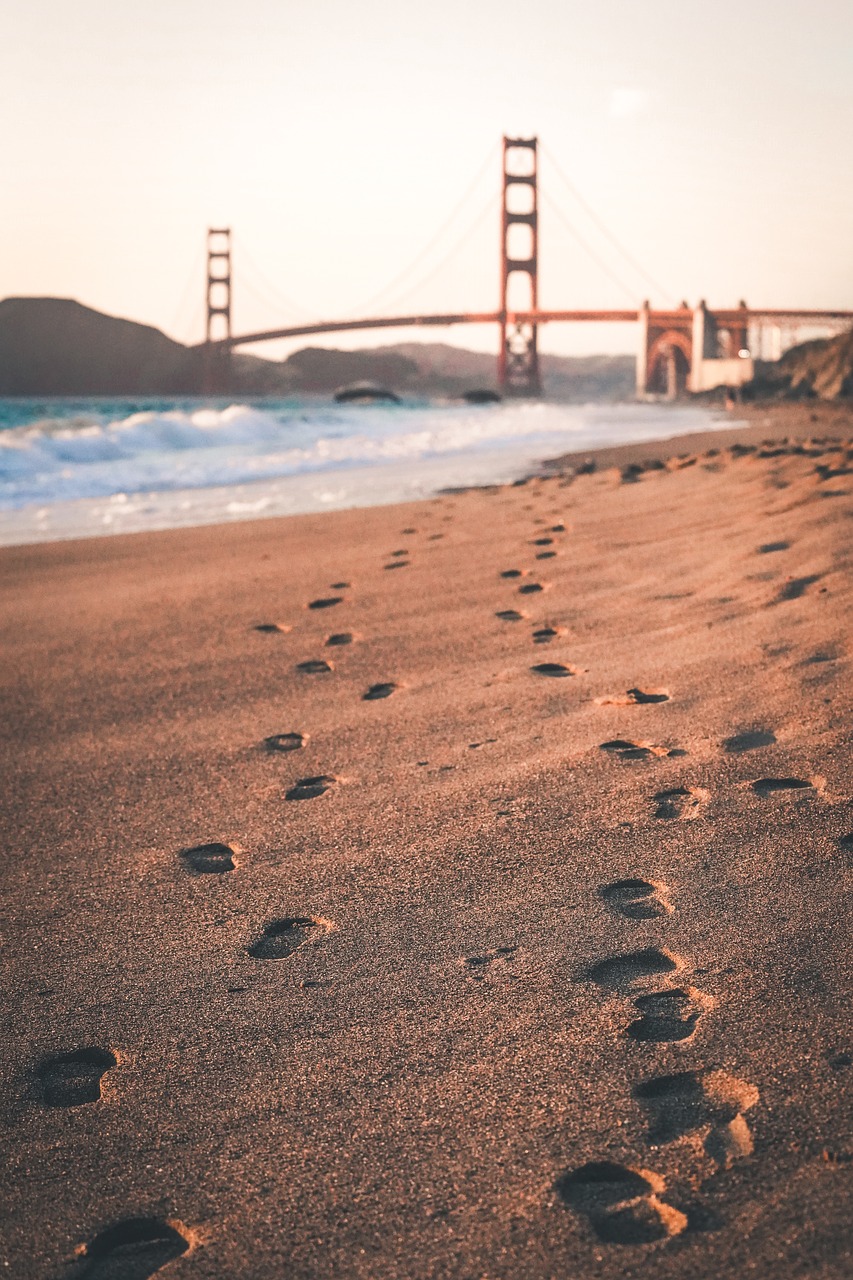 golden gate bridge infrastructure free photo