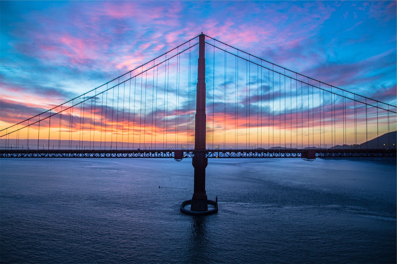 golden gate bridge san francisco architecture free photo