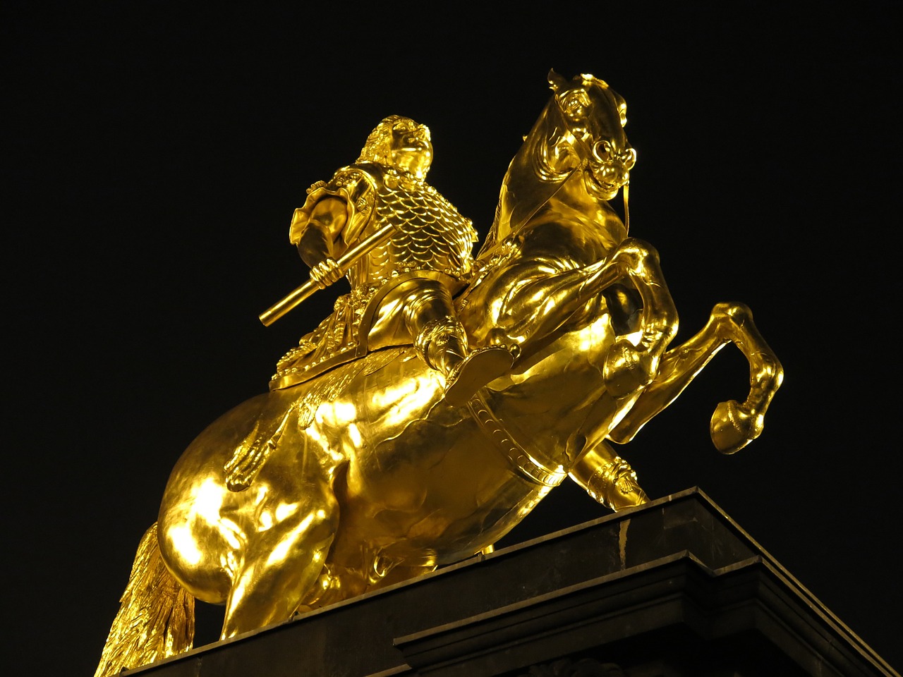 golden rider dresden sculpture free photo