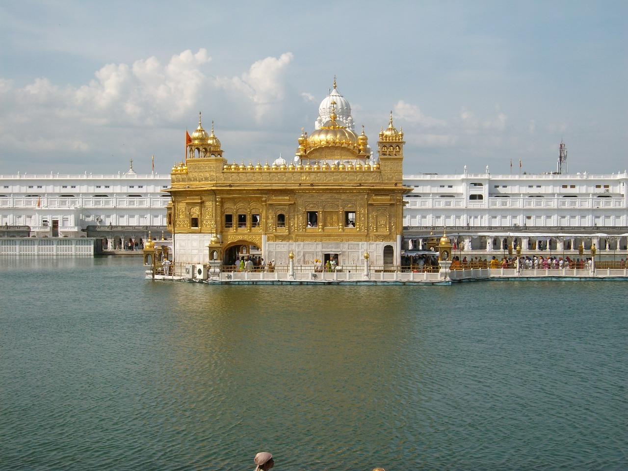 golden temple india punjabi free photo