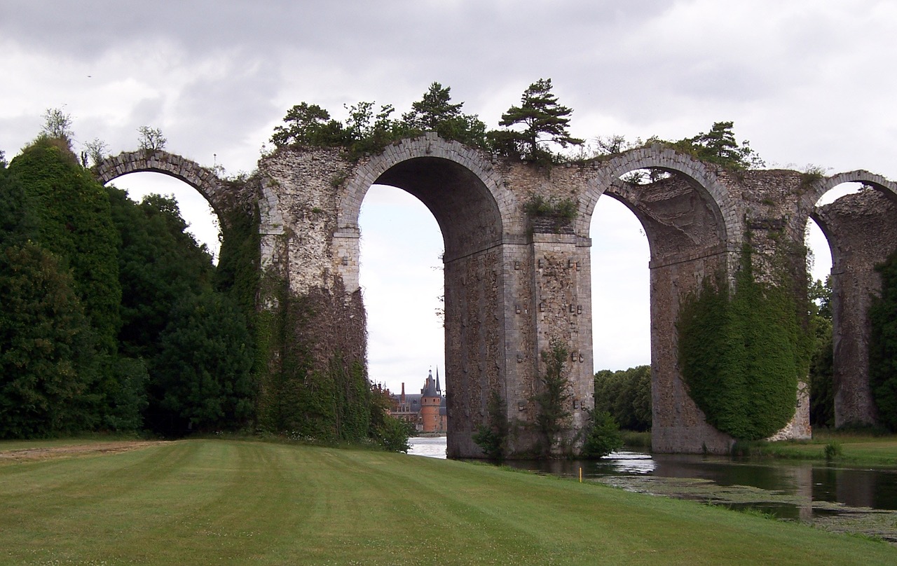 golf yvelines aqueduct free photo