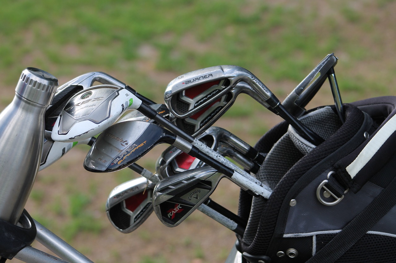 golf  golf clubs  sport free photo