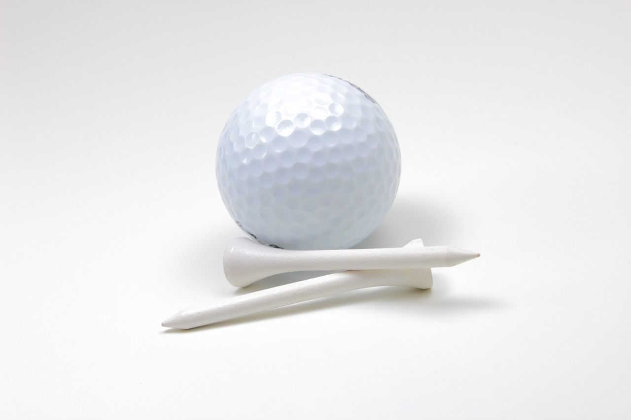 golf ball tees free photo