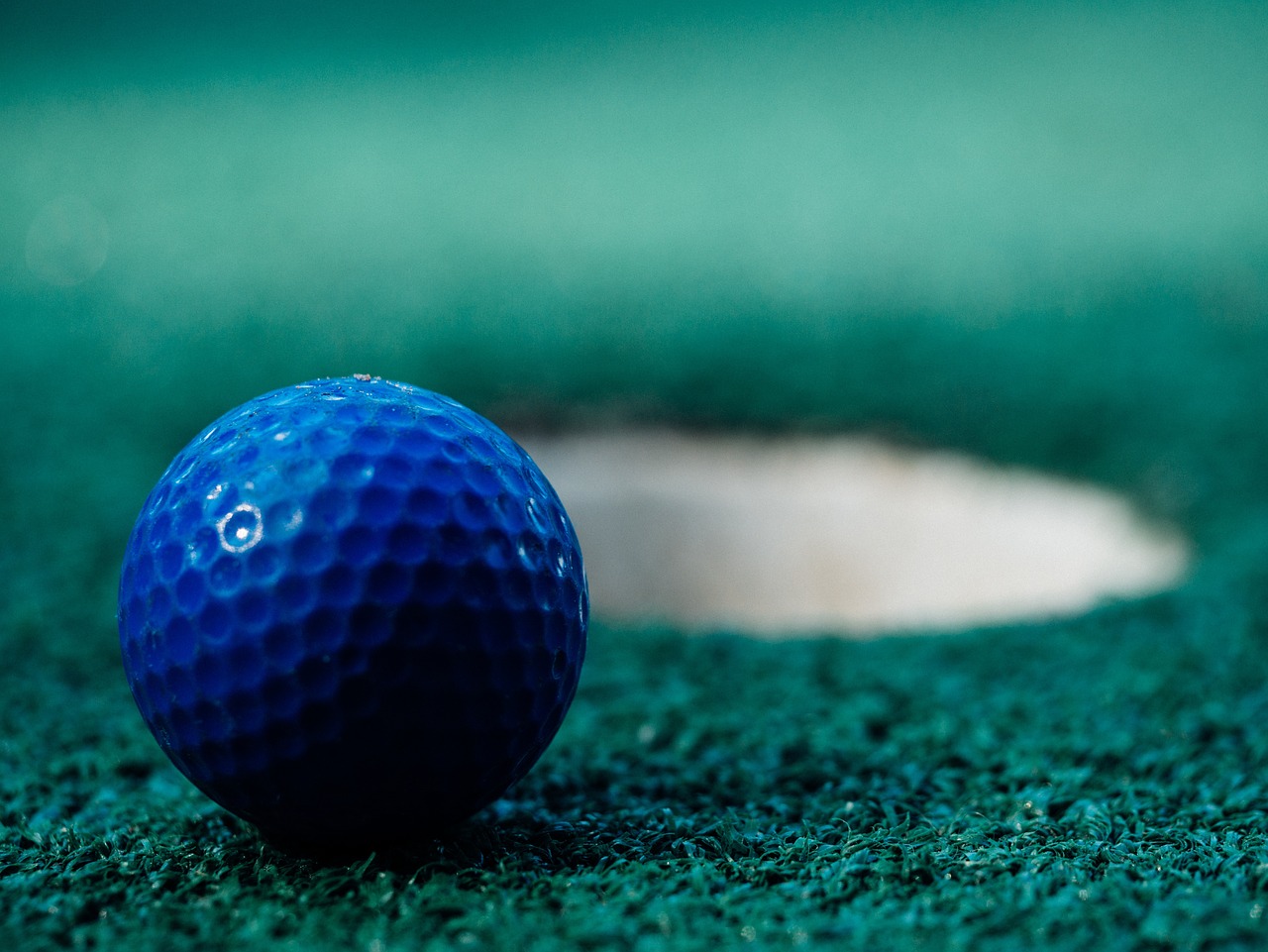 golf ball green free photo