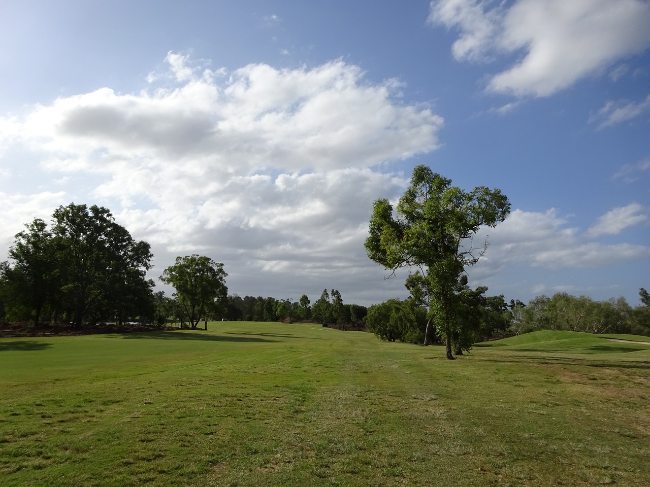 golf fairway course free photo