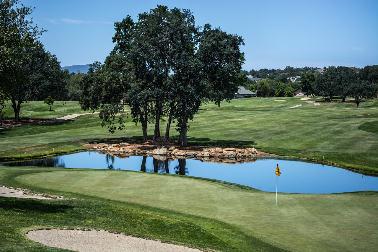 golf course sports pond free photo