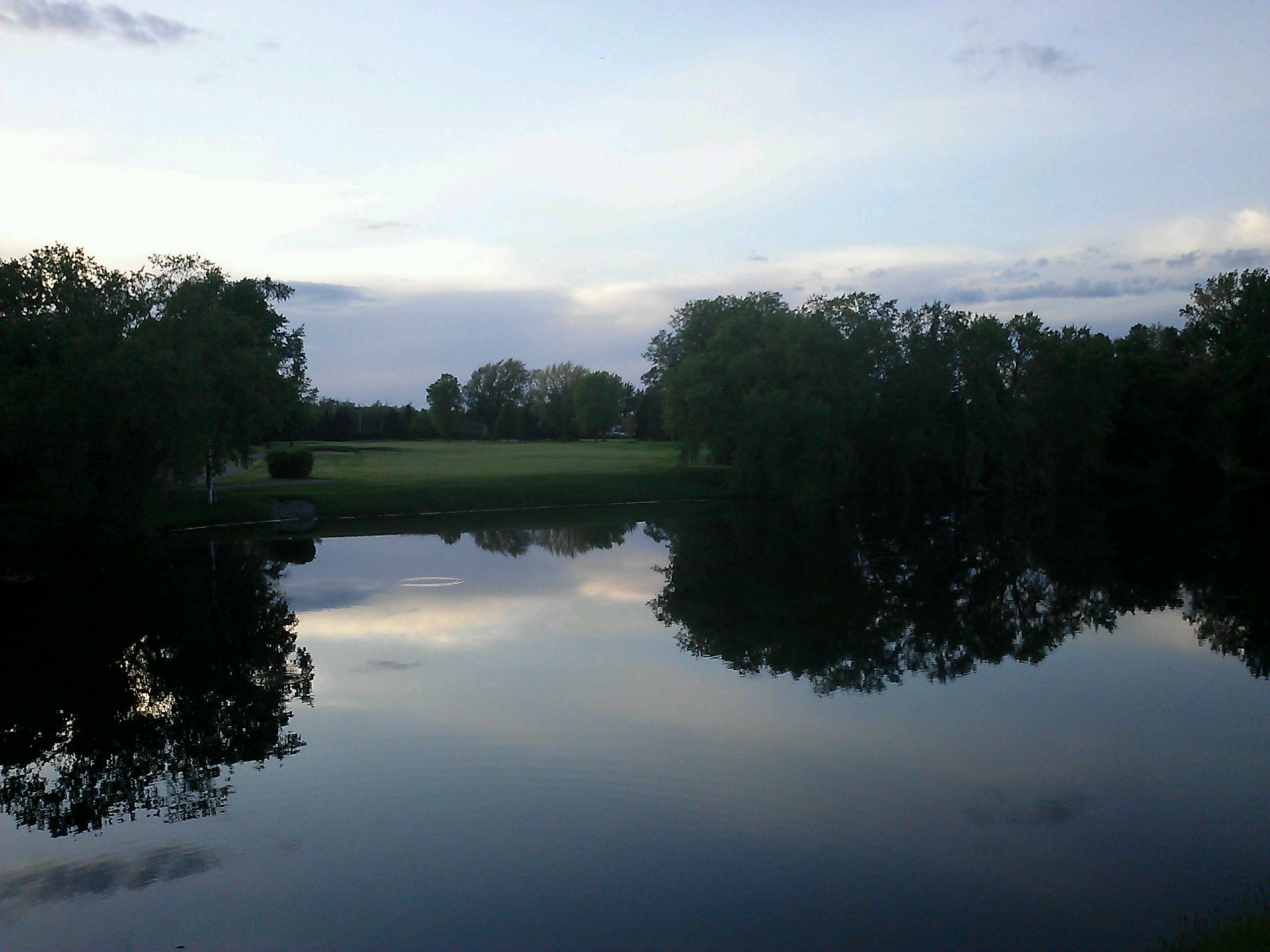 pond golf golf course pond free photo