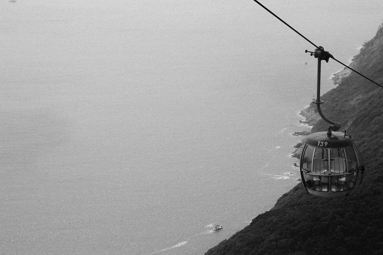 gondola lift mountains free photo
