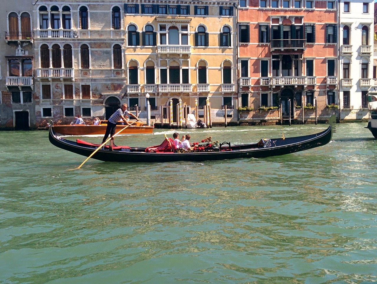 gondola venice river free photo