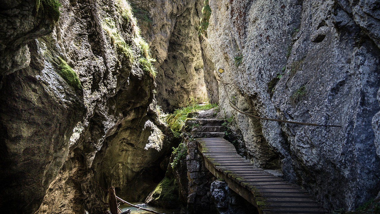 gorge hiking rock free photo