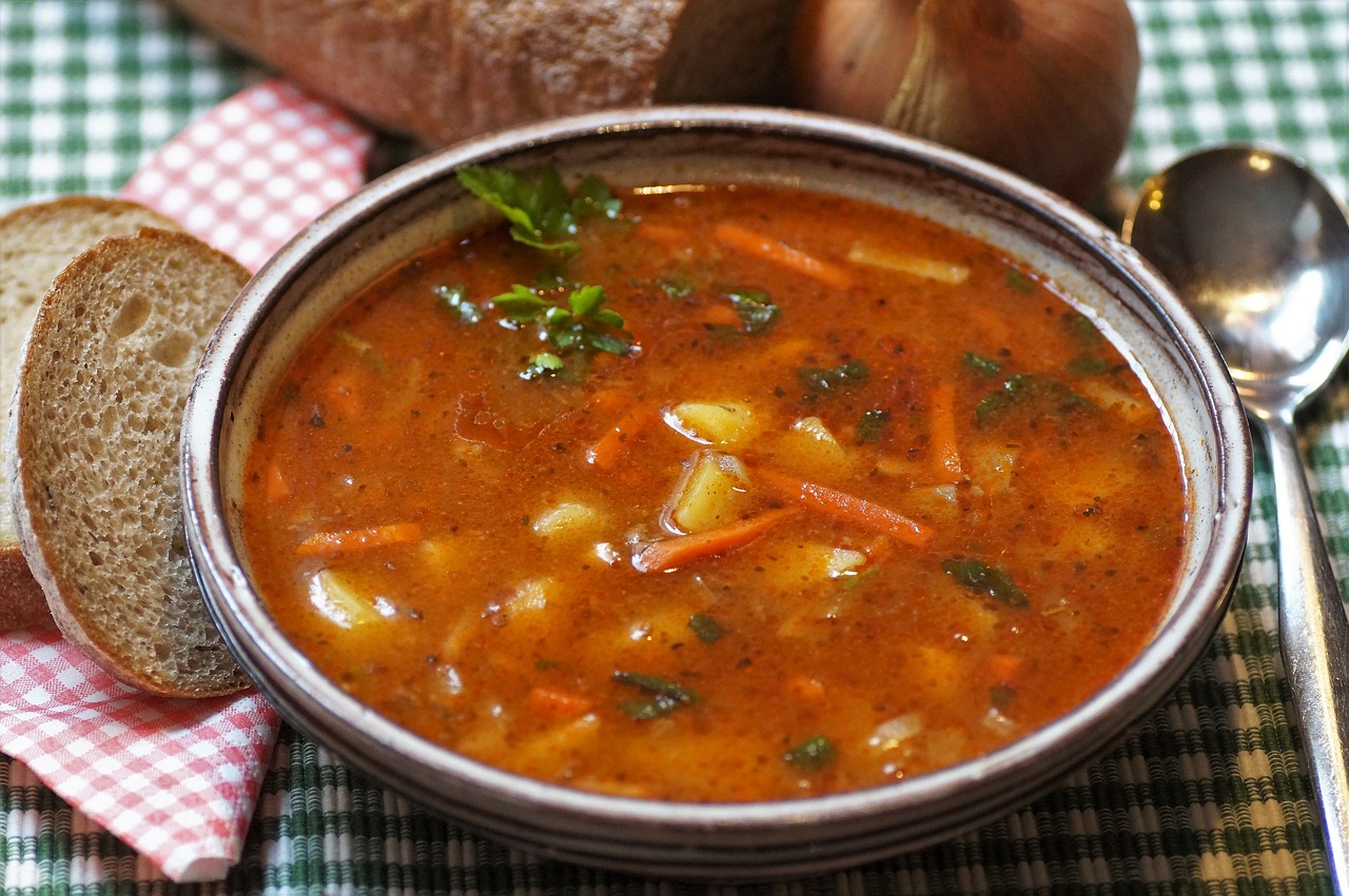 goulash  soup  lunch free photo