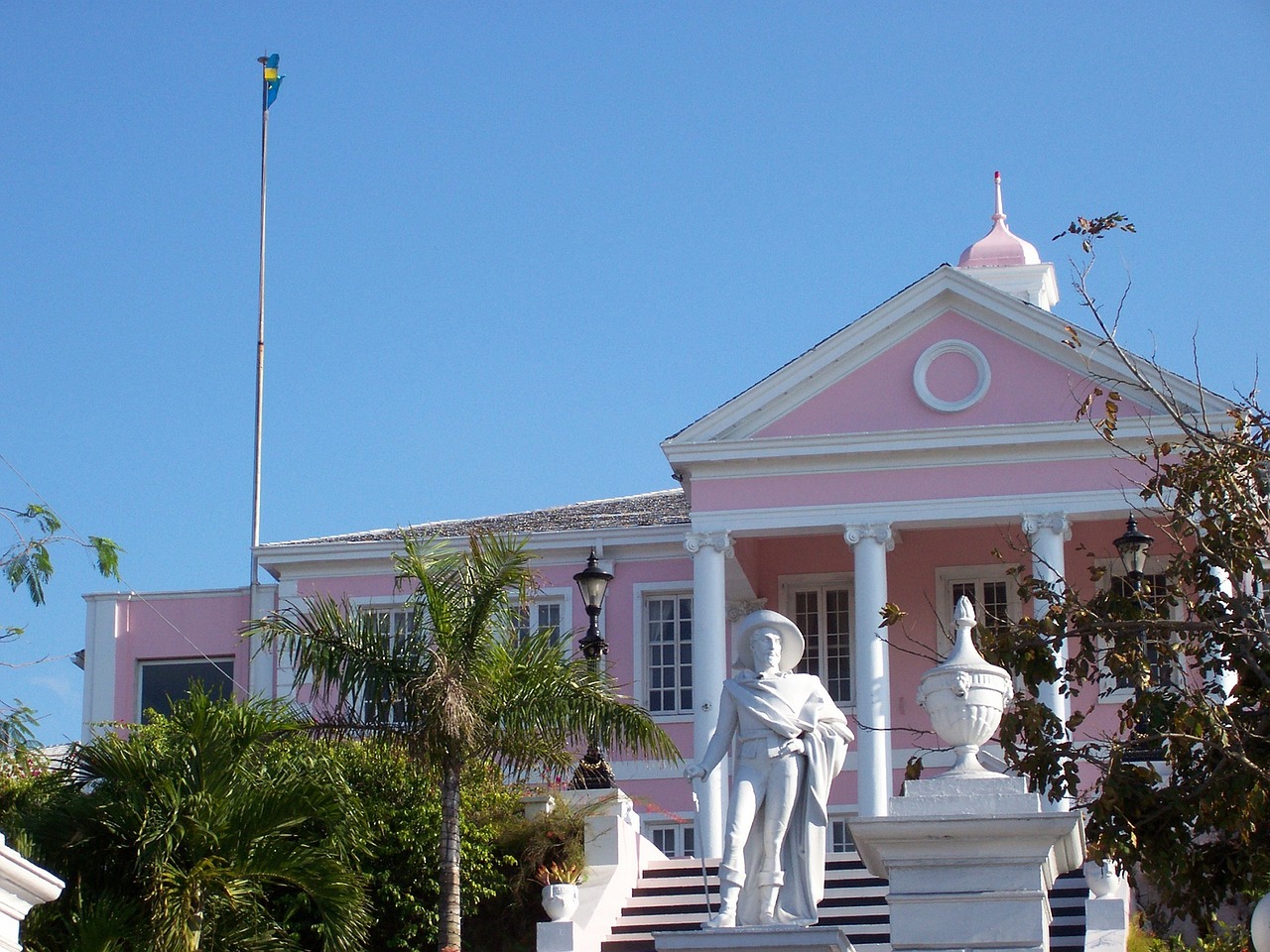 government building nassau free photo