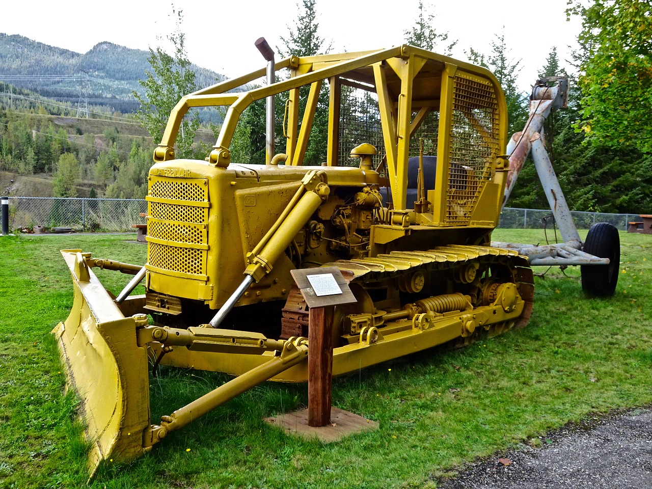 grader tractor machine free photo