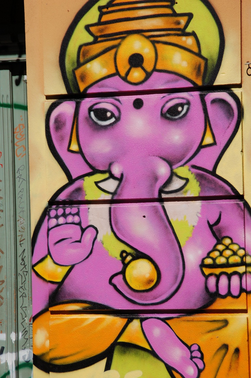 graffiti berlin elephant free photo