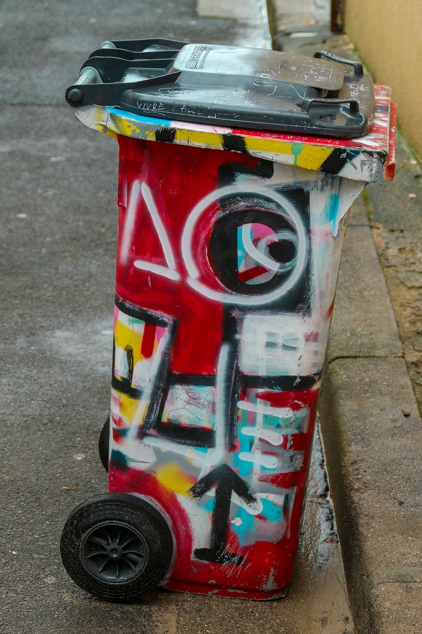 graffiti garbage can waste bins free photo