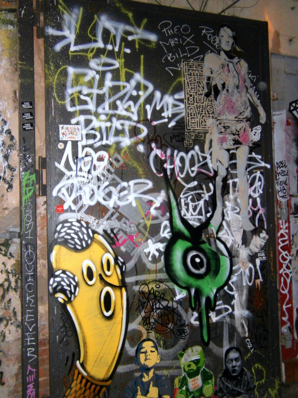 graffiti mural murals free photo