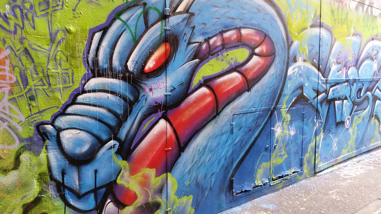 graffiti laneway street art free photo