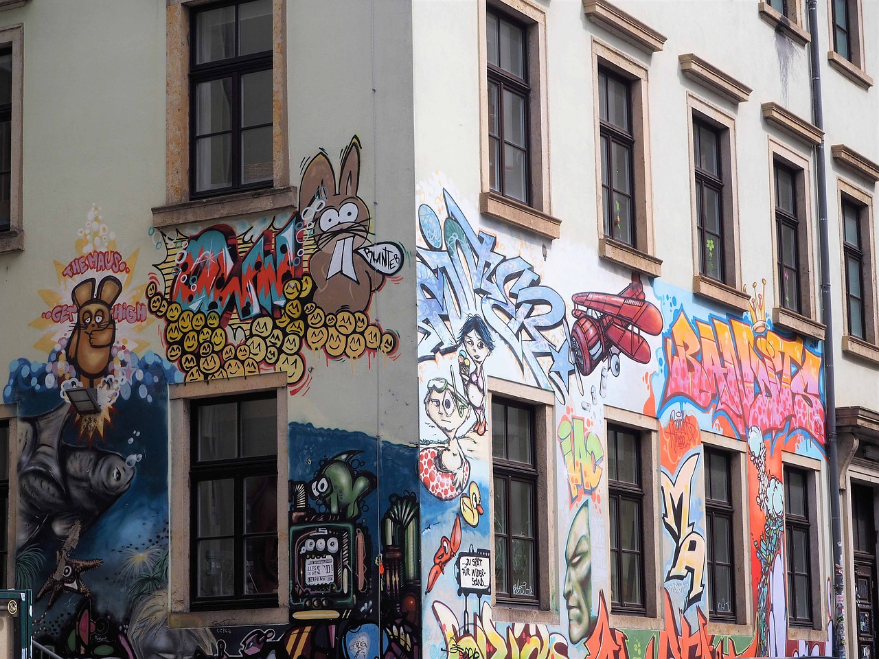 graffiti neustadt dresden free photo