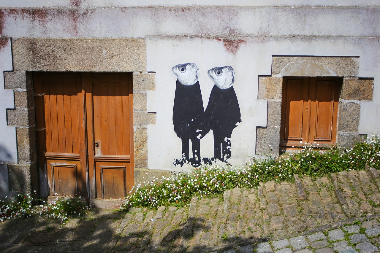 graffiti  street art  hauswand free photo