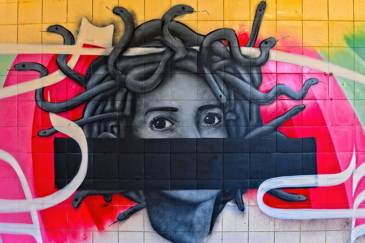 graffiti  colorful  woman free photo