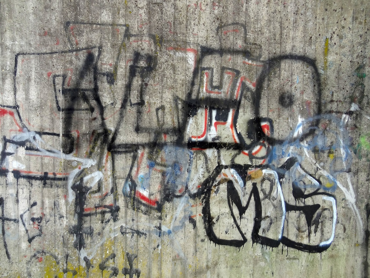 graffiti concrete color free photo