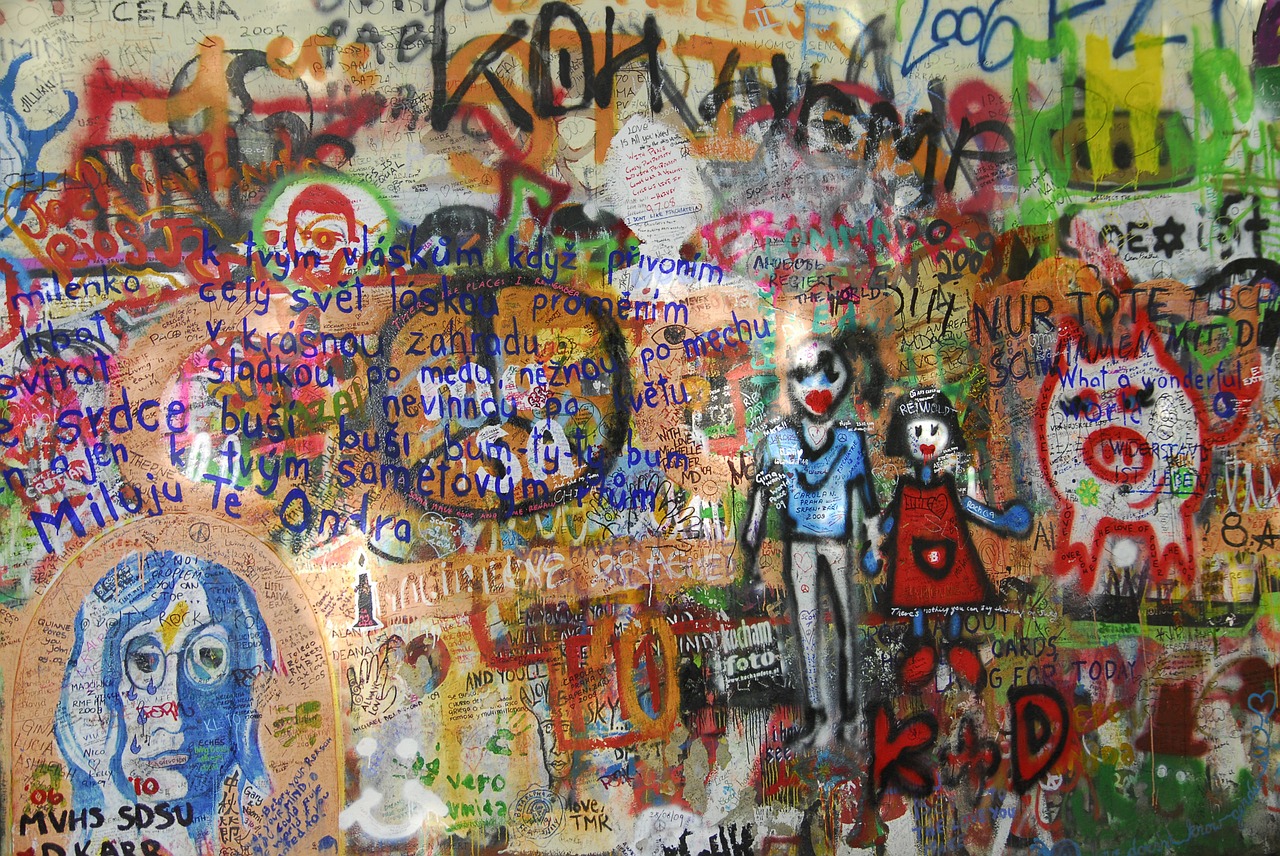 graffiti art wall free photo