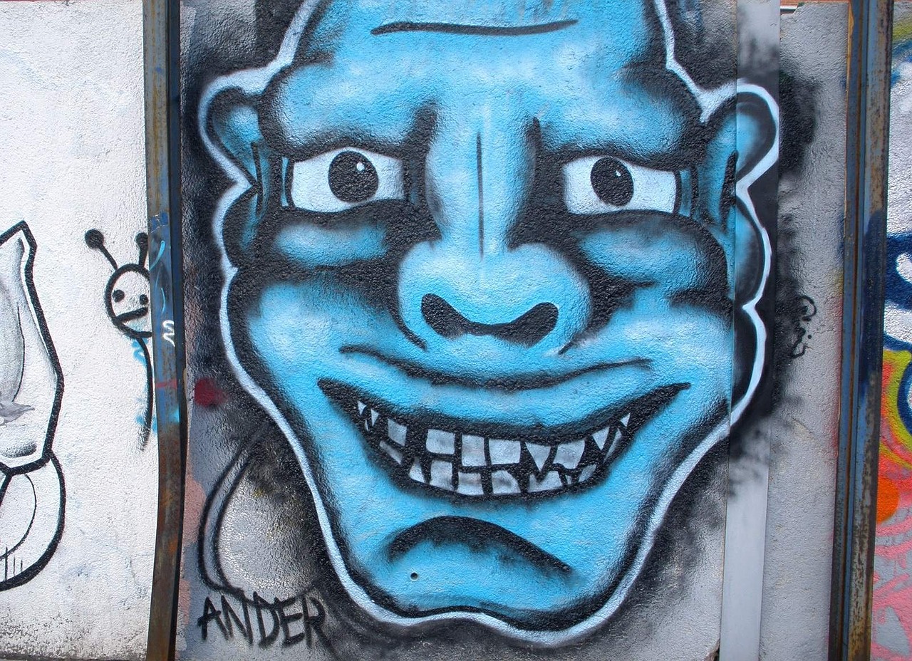 graffiti face blue free photo