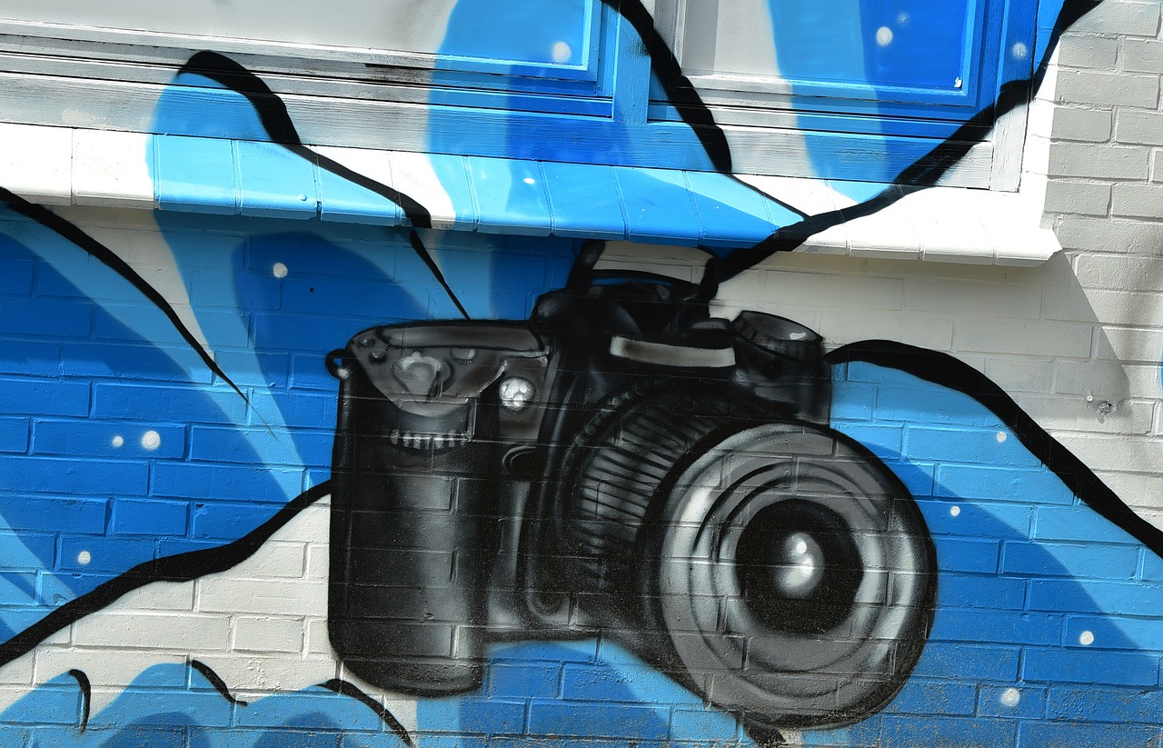 graffity hauswand wall painting free photo