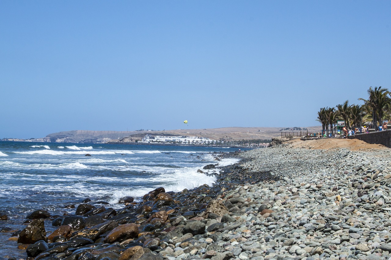 gran canaria pebbly beach ocean free photo