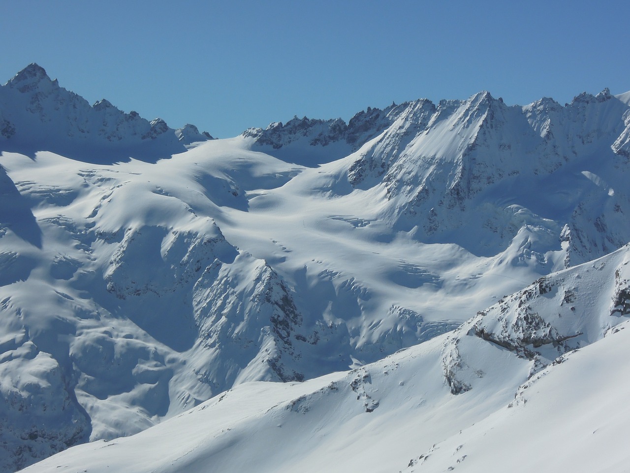 gran paradiso mountains ski mountaineering free photo