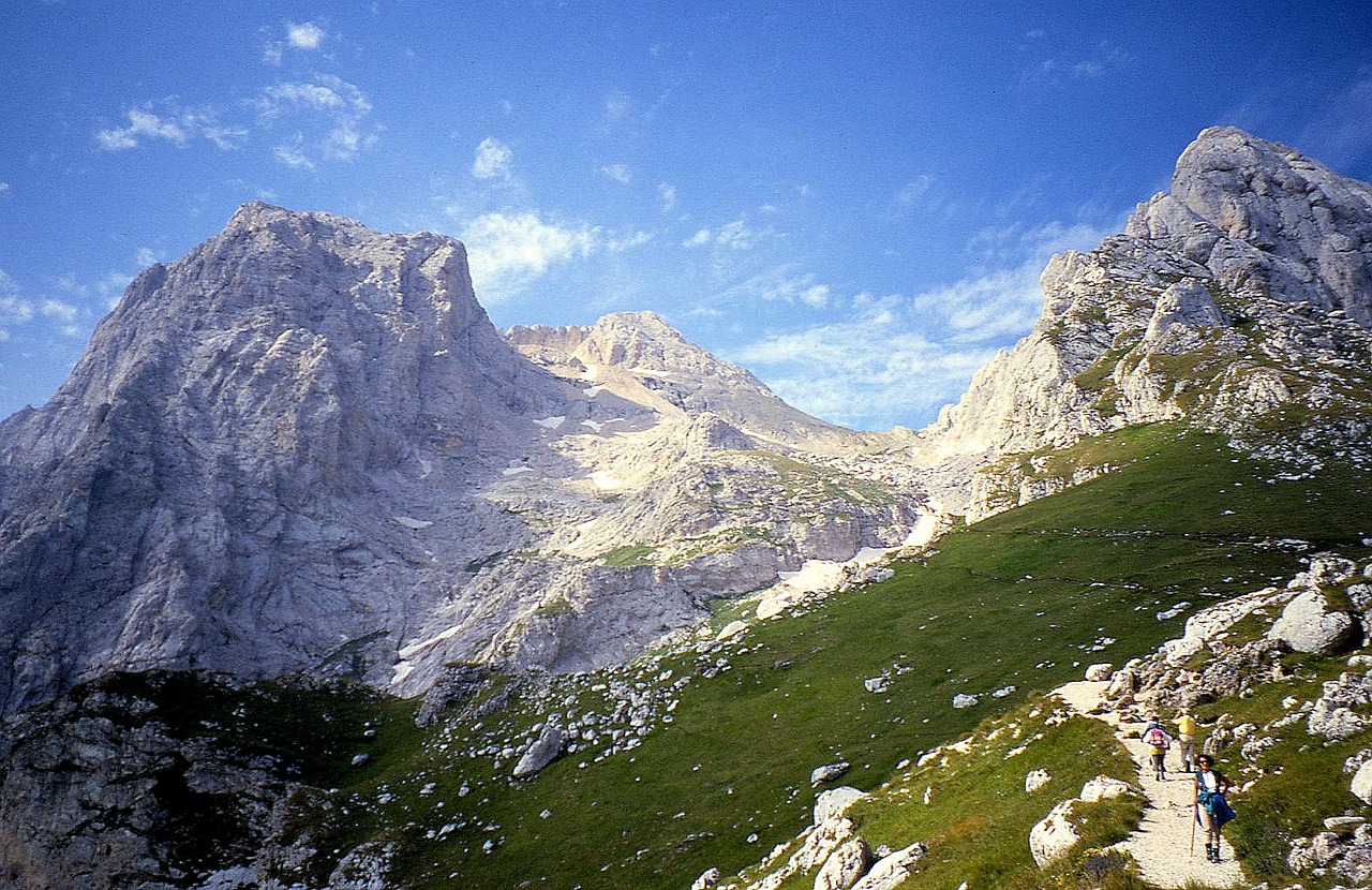 gran sasso mountains hiking free photo