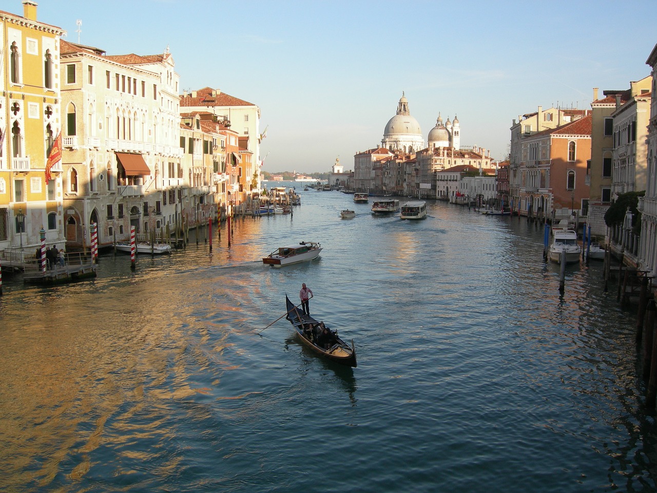 grand canal venice gondola free photo