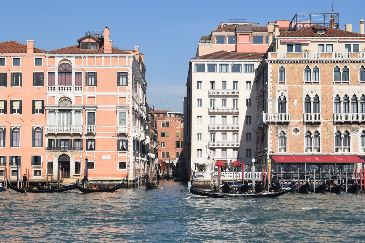 grand canal  palace  architecture free photo