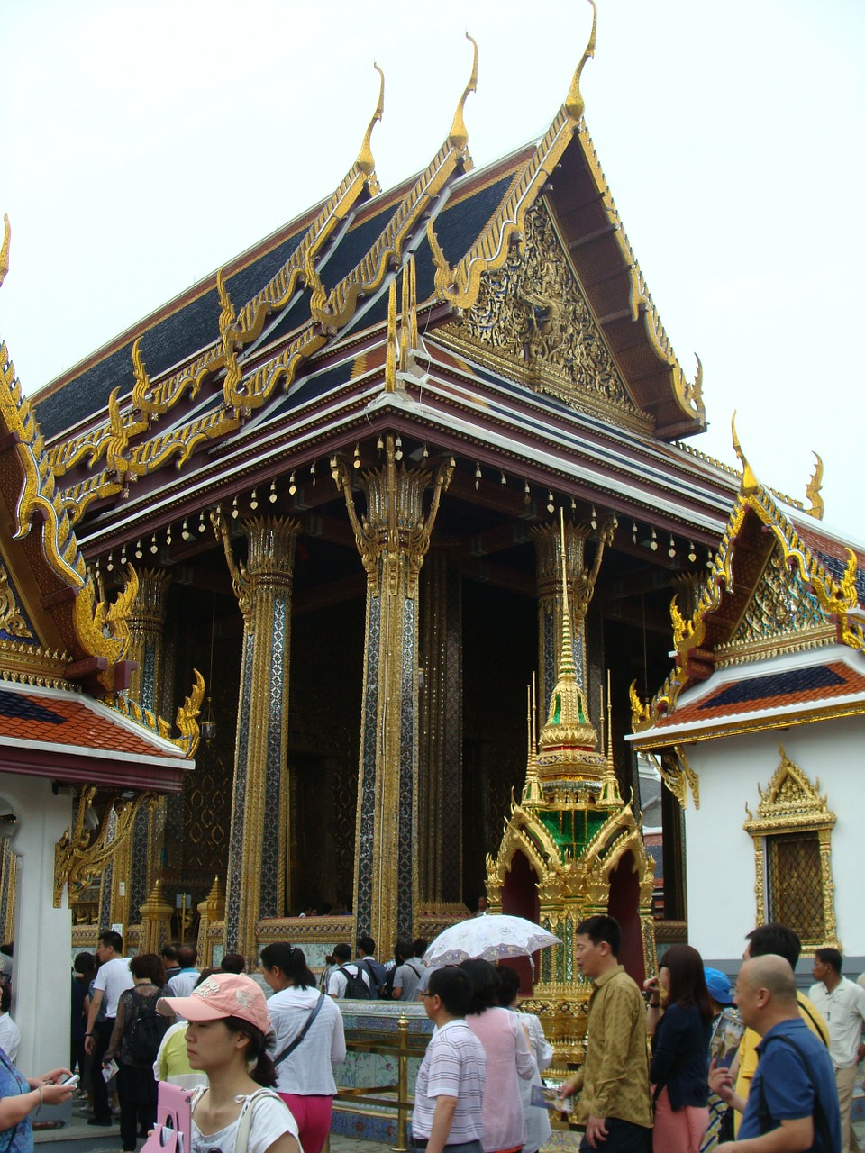 grand palace bangkok thailand free photo