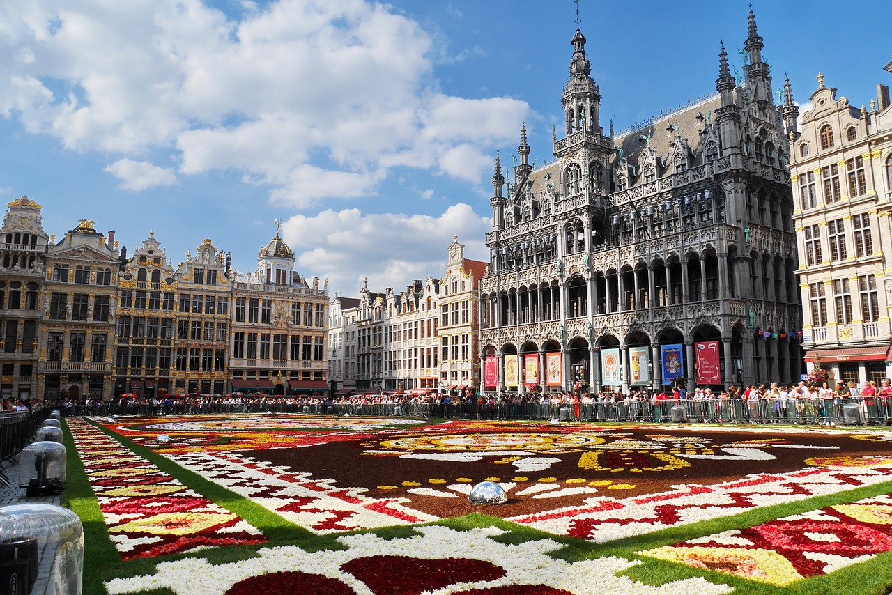 grand place  brussels  belgium free photo