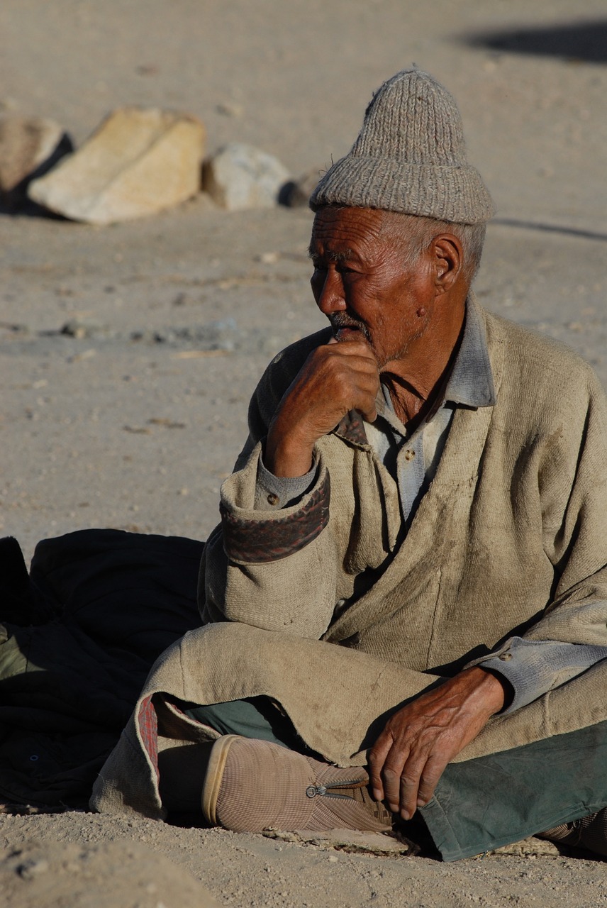 grandfather travel quiet free photo