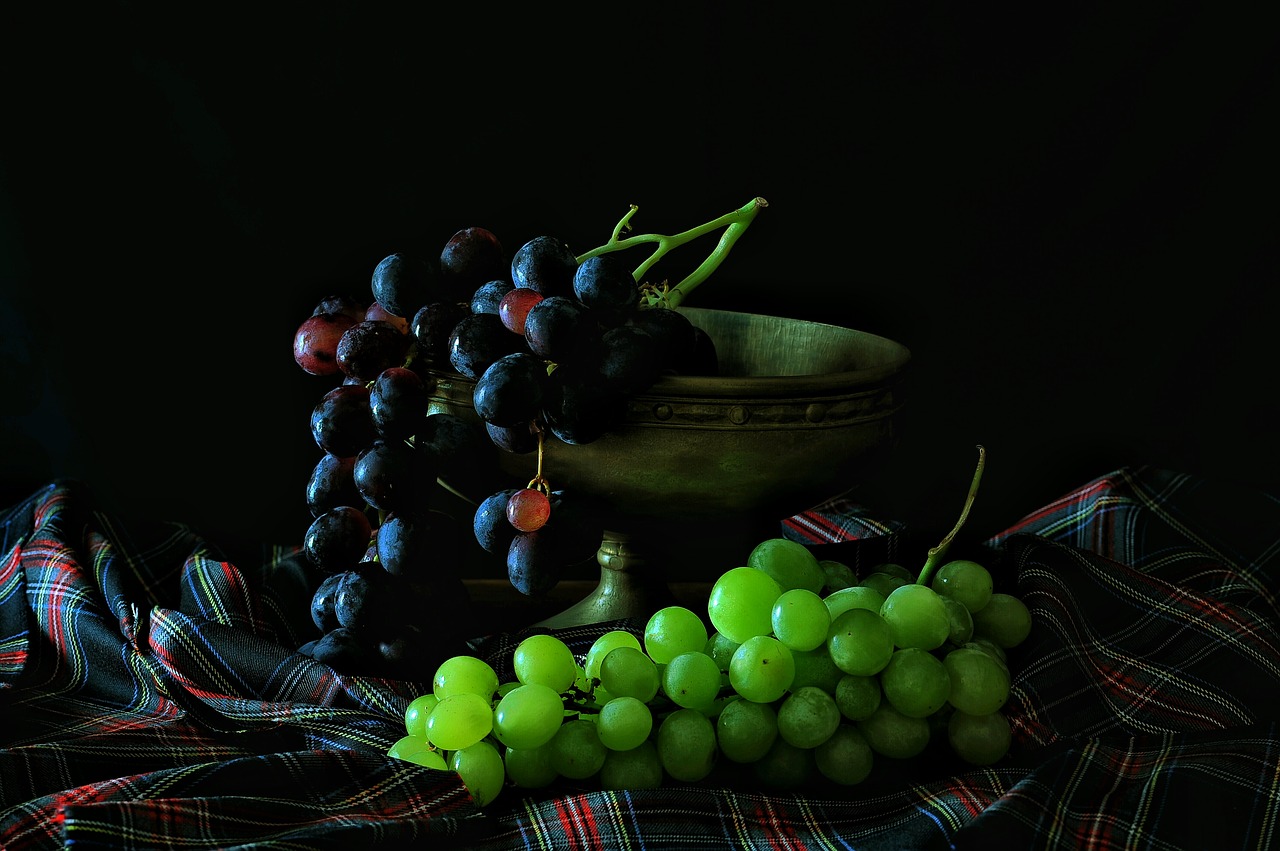 grapes fruit bunch free photo
