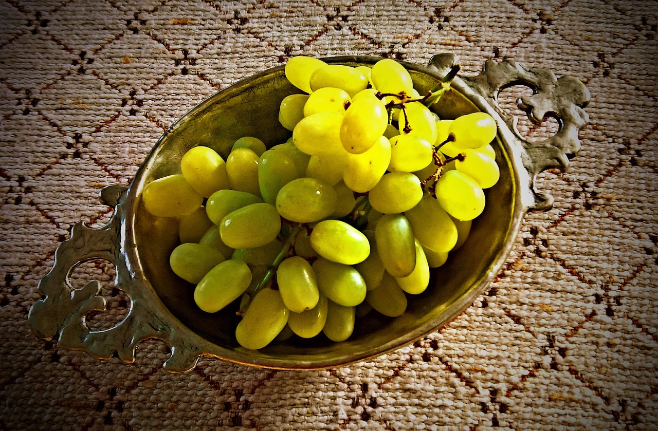 grapes grape fruit free photo