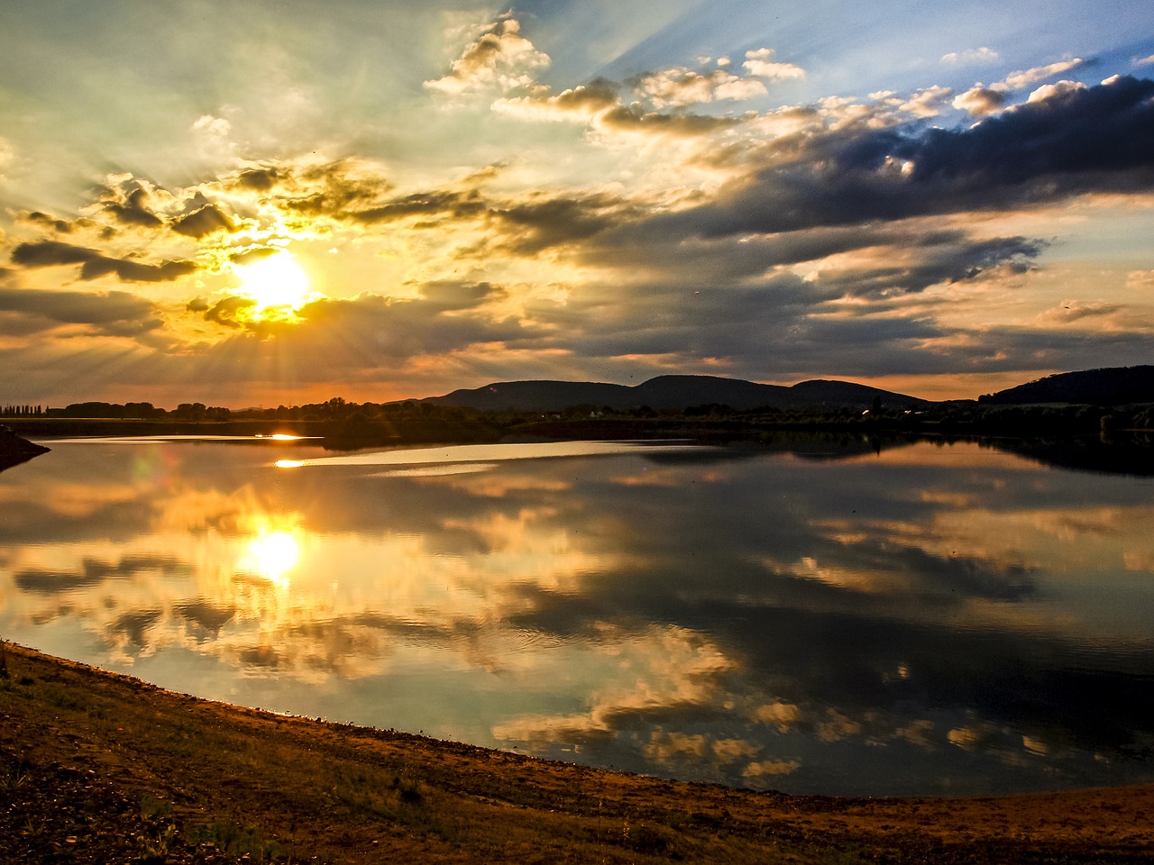 gravel pond pond water free photo