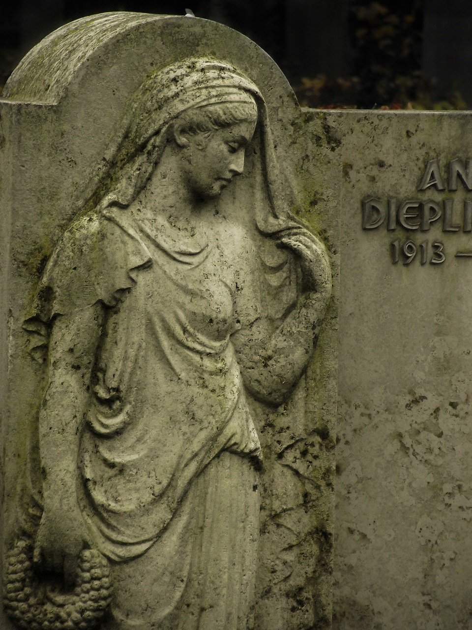 gravestone headstone cemetery free photo