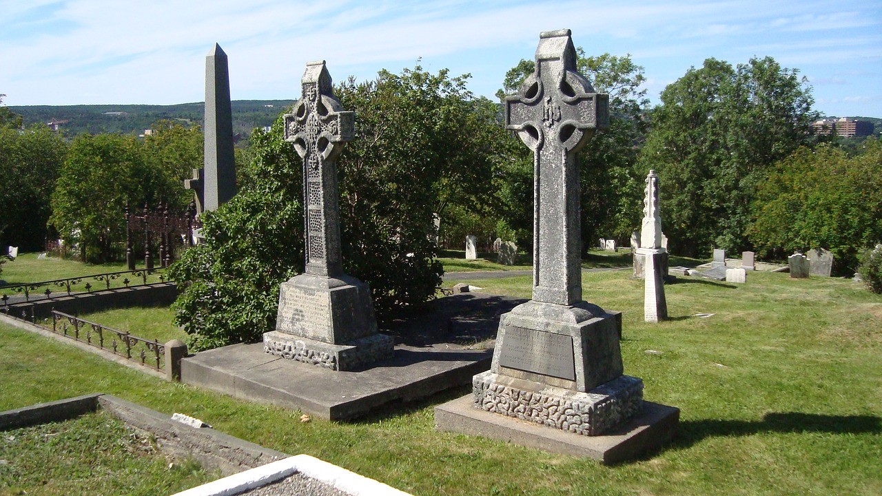 graveyard headstones cemetery free photo