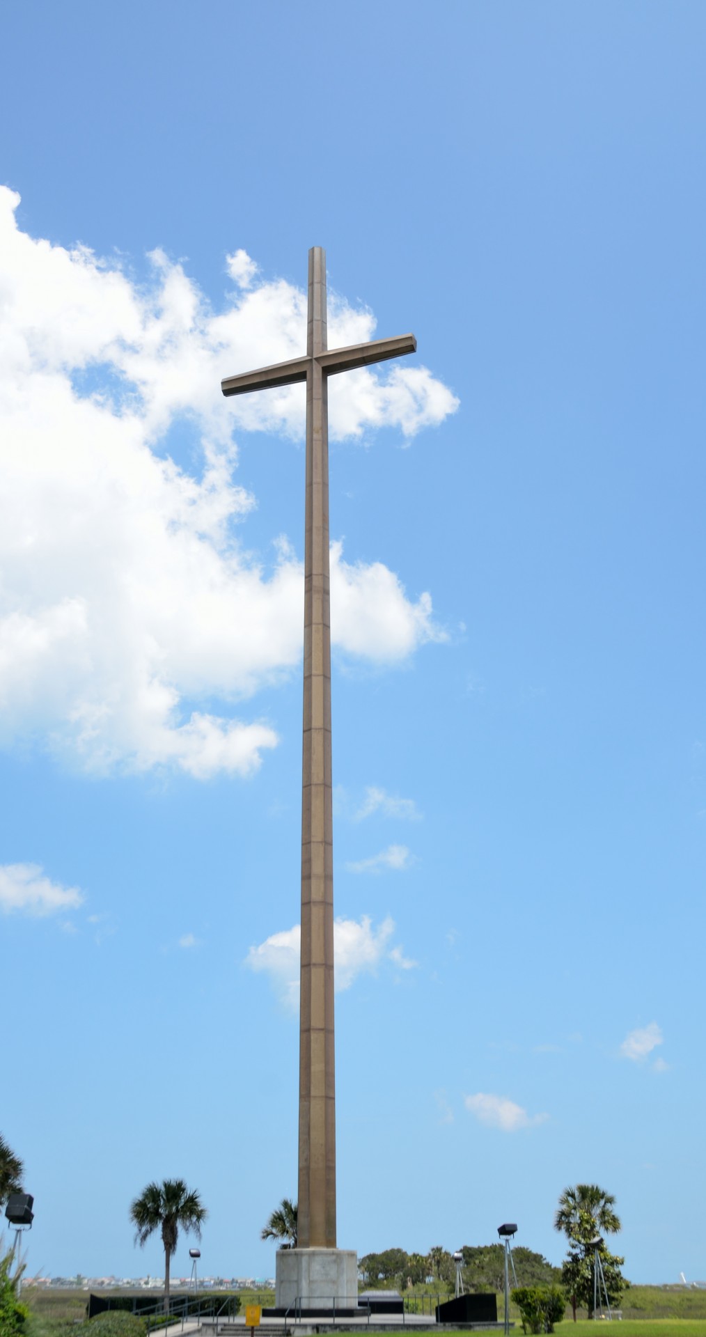 great cross saint augustine florida free photo