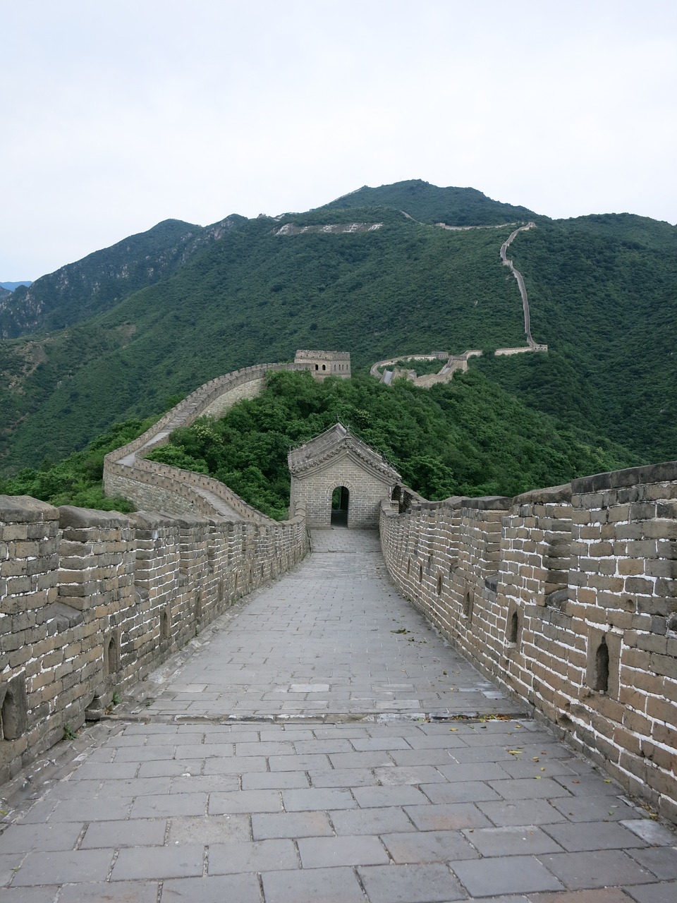 great wall of china china wall mutianyu free photo