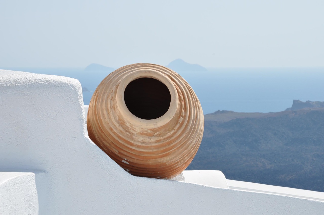 greece santorini amphora free photo